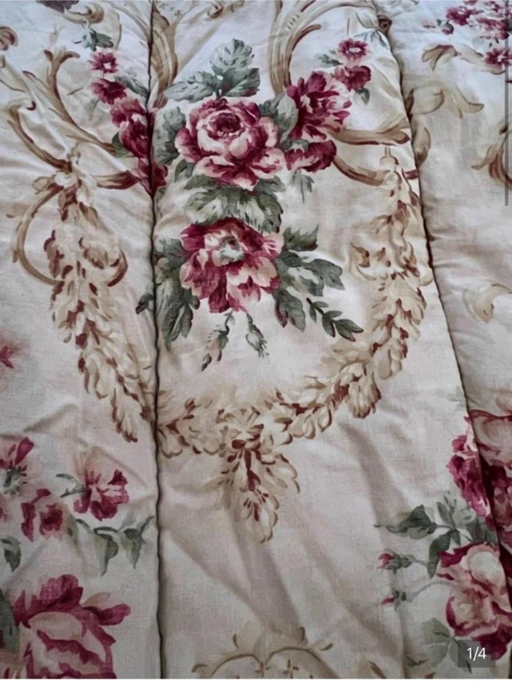 Ralph Lauren Grosvenor Square Rose Bouquet Comforter in Pink and Cream